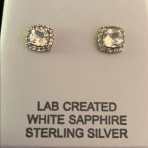 White sapphire studs